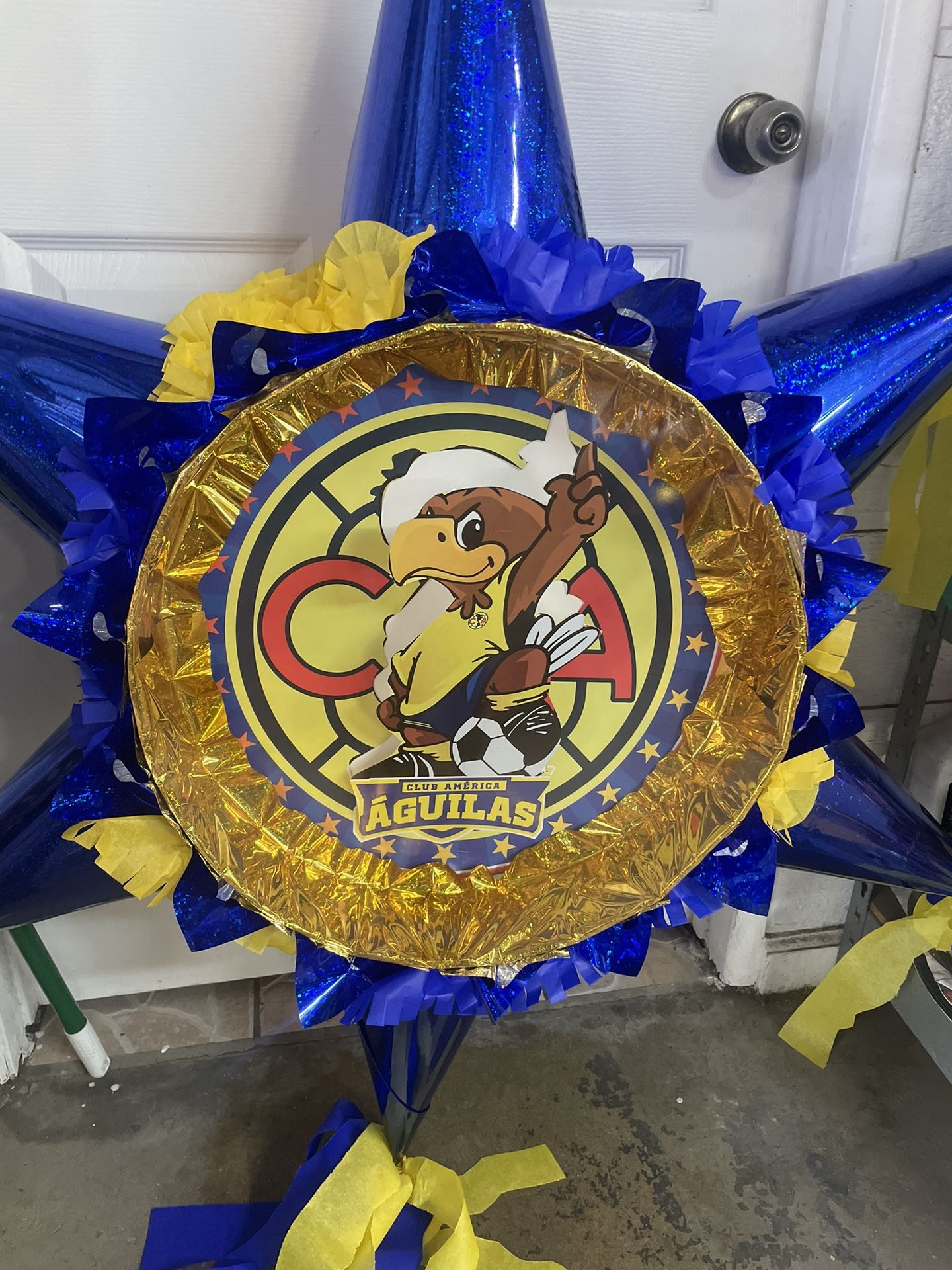 Club America Soccer Bola Star Pinata 