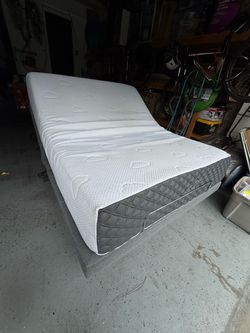Fantastic Puffy Adjustable bed & base  (Queen Size)