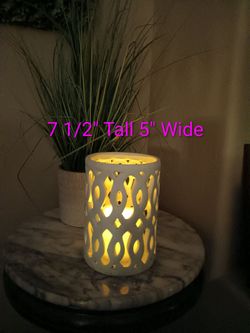 White Pottery Battery Garden Lantern