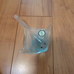 Dynasty Gallery Glass Stingray paperweight

