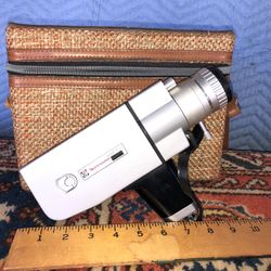 Technicolor Super V Movie Camera