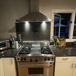 Wolf Range, Oven, 36” Stainless, Excellent 