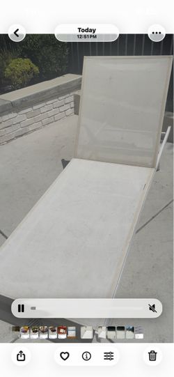 Chaise Lounge