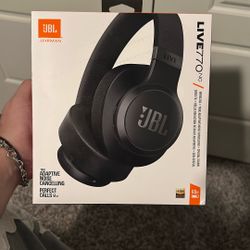 JBL Live 770NC Noise Cancelling Over-Ear Headphones