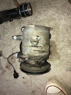 AC compressor Nissan d21/frontier