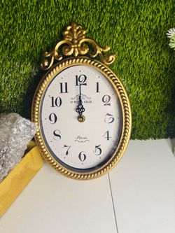 Gold clock decor! Brand new in box