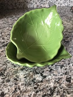 2 leaf candy dishes