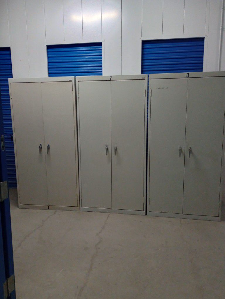 Metal Storage Cabinet With Key Heavy Duty Metal .$ 200 Each 