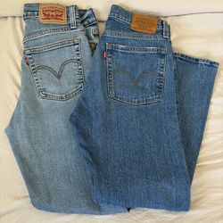 Women’s Levi’s Jeans