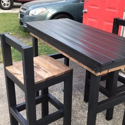 Bar Height Style Table Set