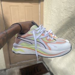 PUMA RS ‘PEACH’