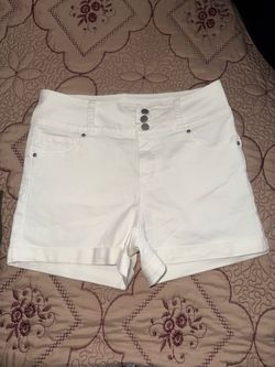 Women shorts