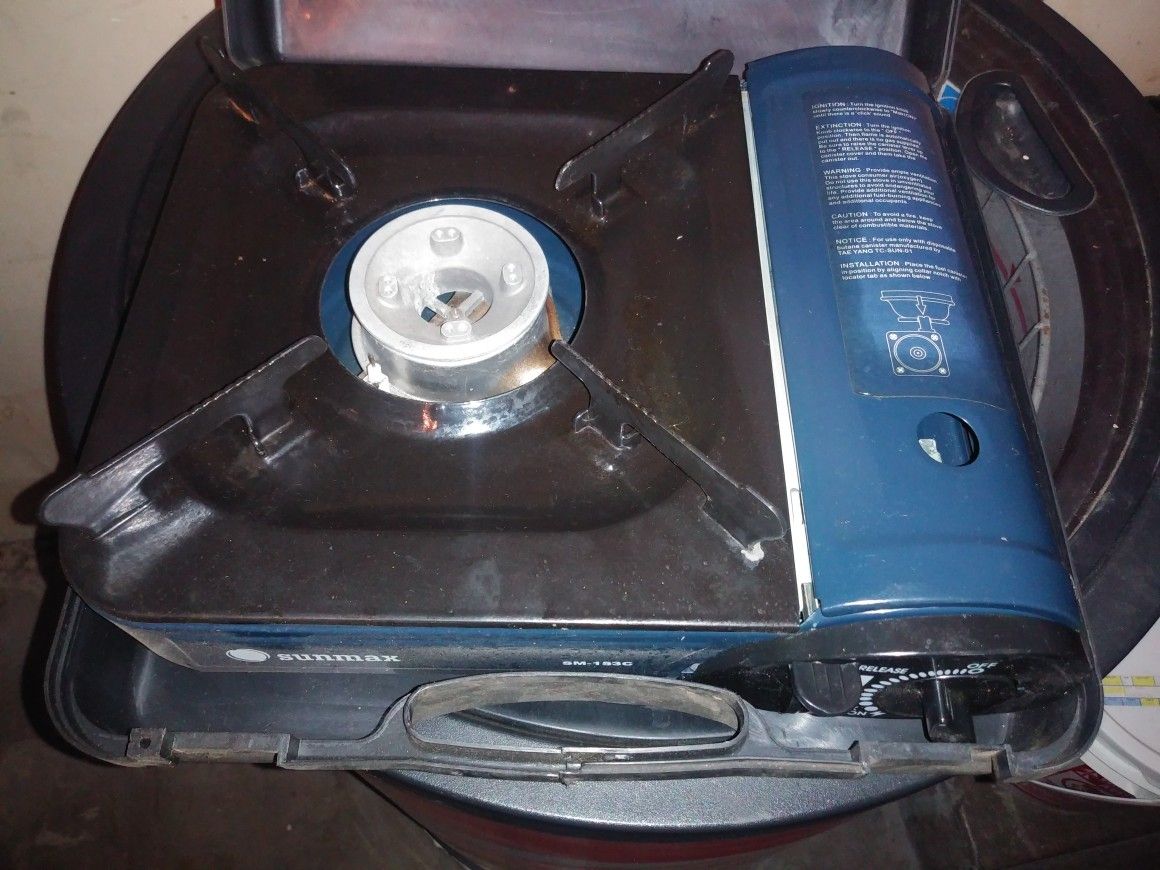 Portable gas stove