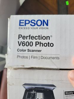 Epson V600 Color Photo Scanner professional