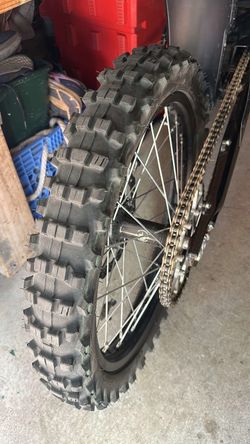 ultra bee dirt tires 19inch
