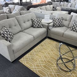 New Sofa & Loveseat. 🚚WE DELIVER🚚