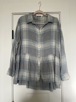 Women’s American Eagle Flannel $10