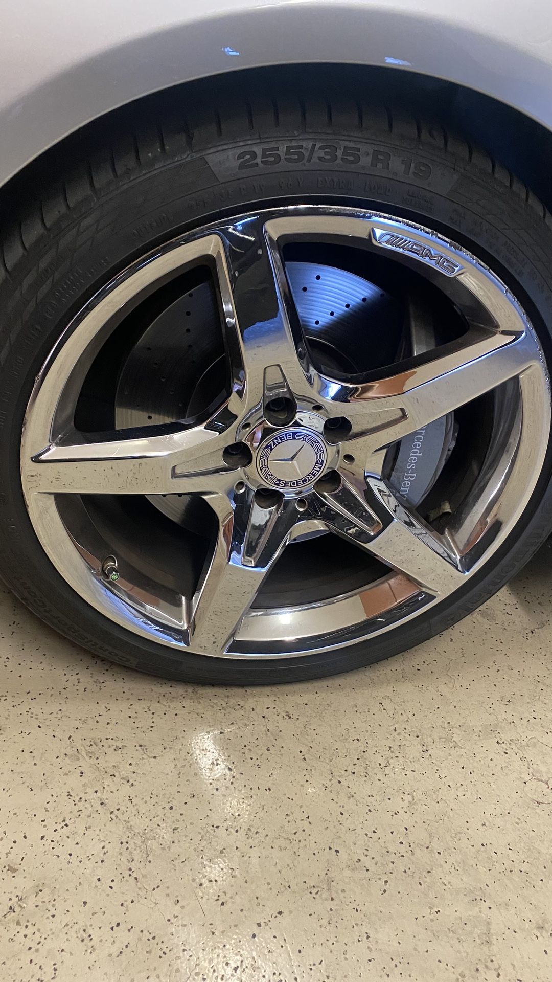Mercedes Benz Chrome Rim Front Wheel