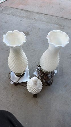 Vintage 1950s Beaded Milk Glass Table Lamp, Electrical