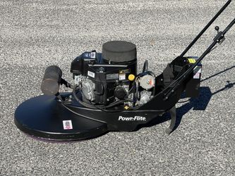 Powr-Flite PB2817CE 28" Propane Burnisher, 17HP, Emission Control  4 hours on it