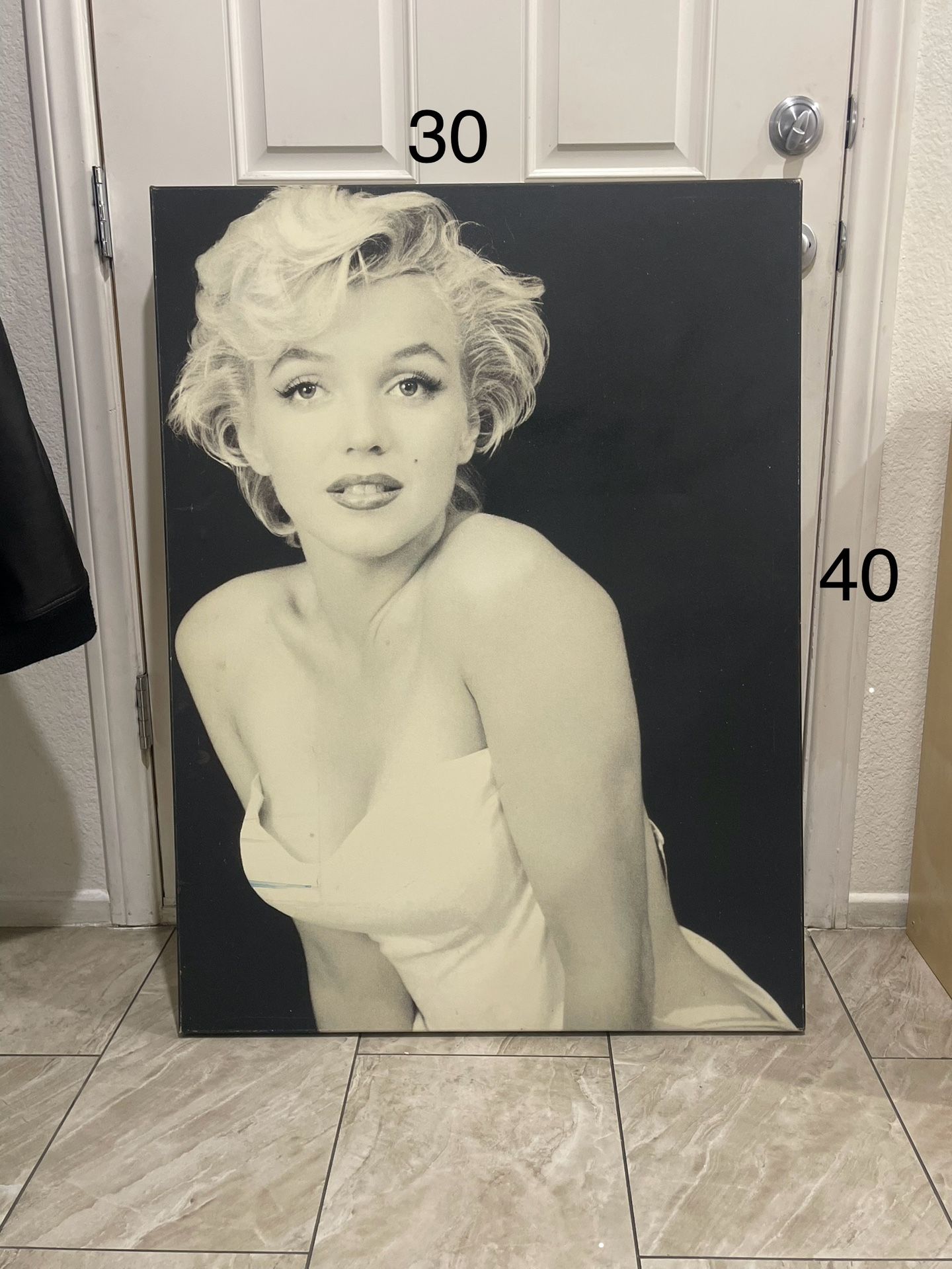 Pre Owned Marilyn Monroe Large Frame
