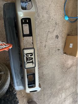 Front and rear bumper off 2014 Ford F350 Super Duty 4x4