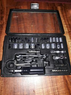 Sockets set