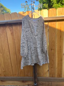 Women’s Flowy Dress