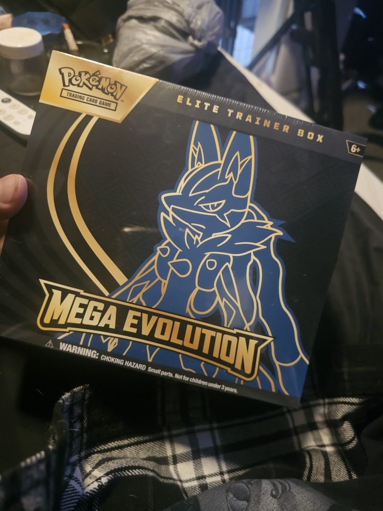 $100 firm Pokemon Mega Lucario ETB