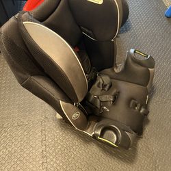 Evenflo Symphony Car Seat