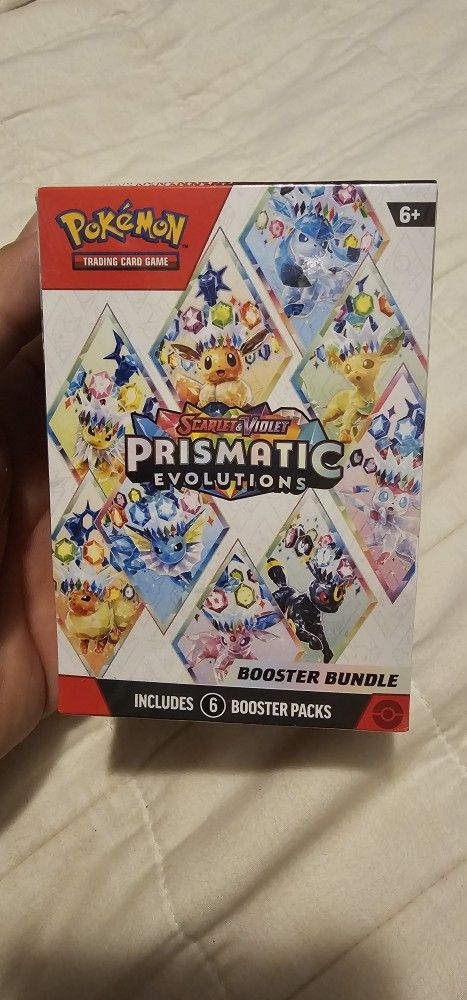 Pokemon Scarlet & Violet Prismatic Evolutions Booster Bundle