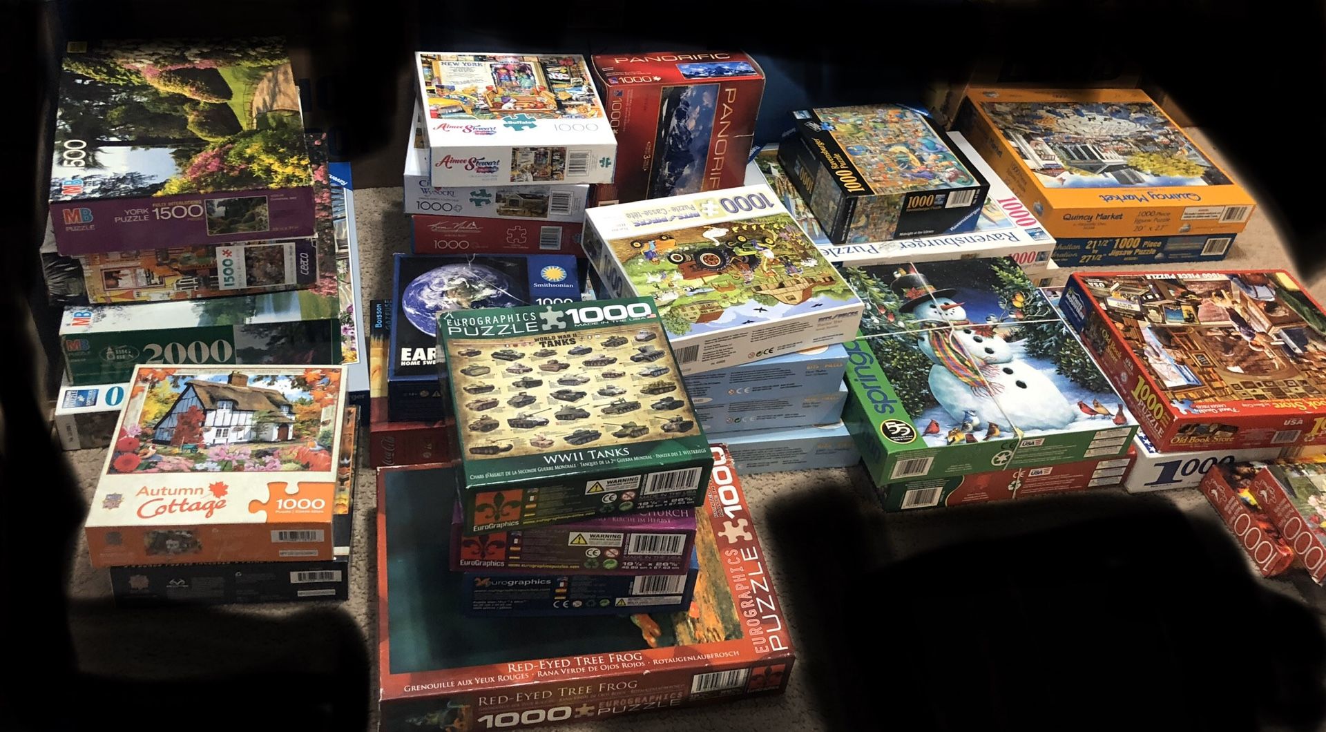 JIGSAW PUZZLES (FROM 24-2500 PIECES )