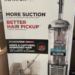 Shark Rotator Pet Upright Vacuum with PowerFins HairPro and Odor Neutralizer Technology (ZU102)