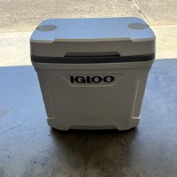 Igloo Cooler - Brand New