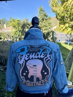 Women's Lucky Cropped Denim "Fender" Jacket with Zip Pockets-Small