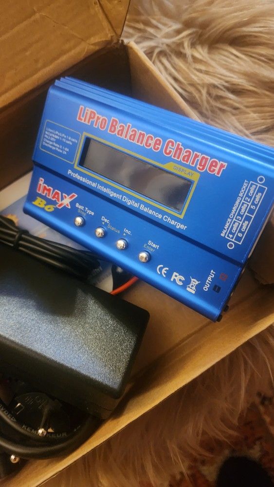 (212)
IMAX B6 80W Lipo Battery Balance Charger 6A Discharger, RC Hobby Lipo NiMh Li-ion Ni-Cd Digital Lipro Balance Charger Discharger + AC Power 12V 