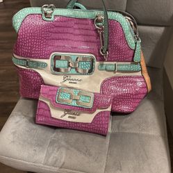 Vintage Guess Purse And Matching Wallet 