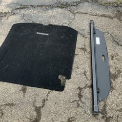 Hyundai Santa Fe Cargo Cover And Rear Trunk Carpet