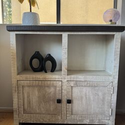 Two Cube Bookcase Organizer! 