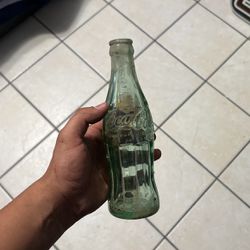 Coca Cola Bottle Vintage 