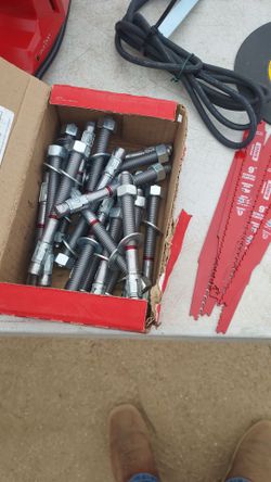 Hilti
 1/2 in. x 5-1/2 in. Kwik Bolt TZ2
Carbon Steel Zinc Plated Hex
Nut Concrete Wedge Anchor
(20-Pack)