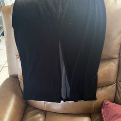 Black Velvet Skirt !