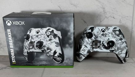 Microsoft Xbox One wireless controller  (A1G011426)