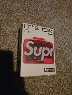 Supreme cassette player