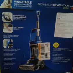 BRAND NEW BISSELL PROHEAT VACUUM