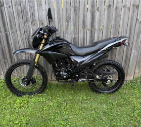 Hawk dlx 250 efi