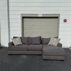Free Delivery Couch with Chaise