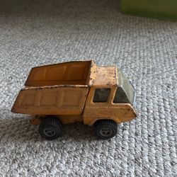 Vintage Tonka dump truck