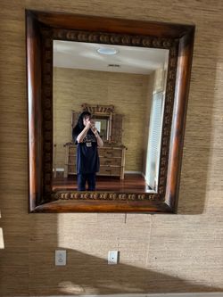 Gorgeous very heavy mirror for living room or bedroom