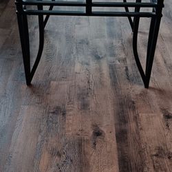 Blk Metal  Glass End Table